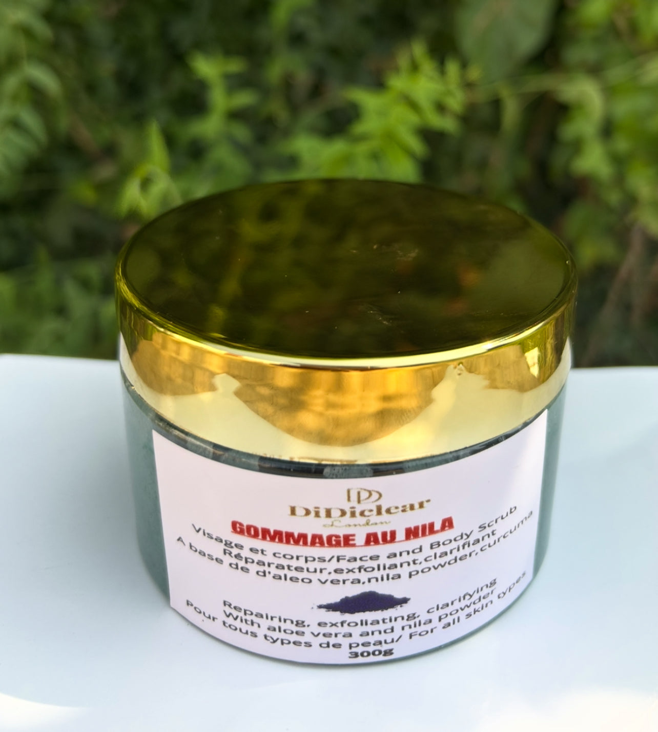 Face and body scrub NILA / Gommage de visage et de coprs au NILA
