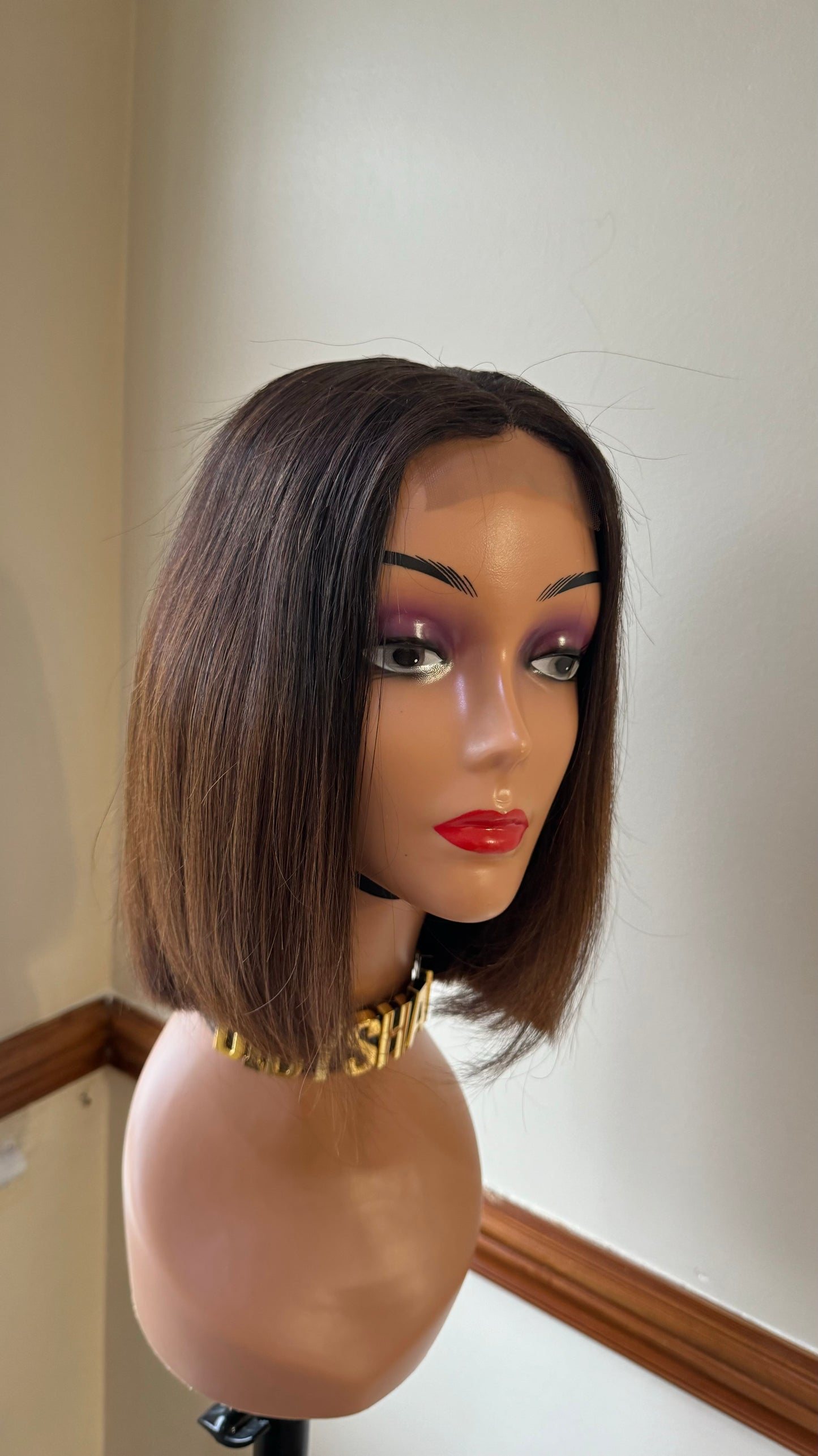 Vietnamese Bob born straight 2*6